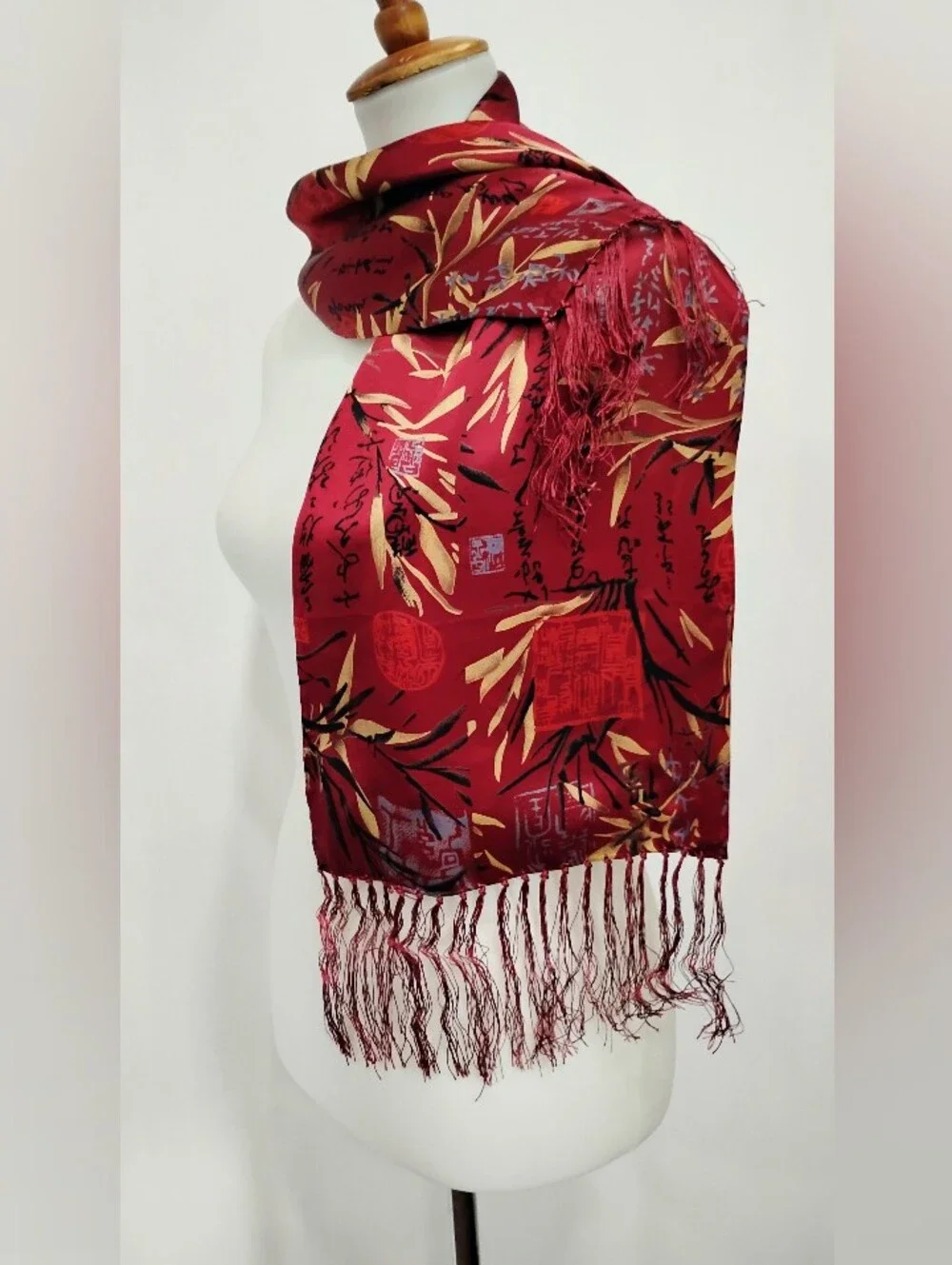 FRINGED SILK SATIN SCARF NWOT